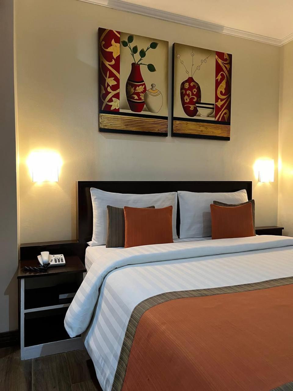 Subic Residencias Olongapo Extérieur photo