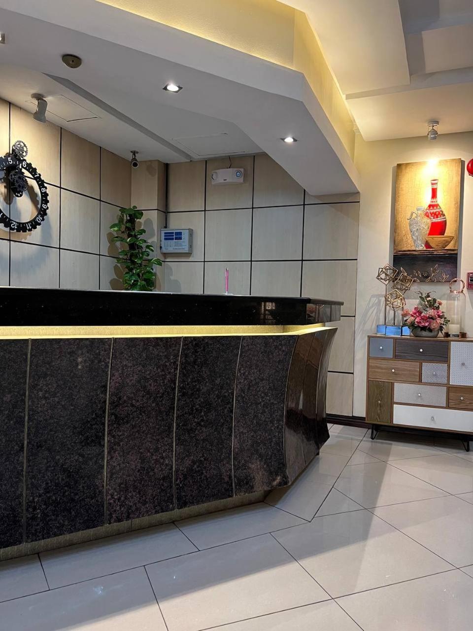 Subic Residencias Olongapo Extérieur photo