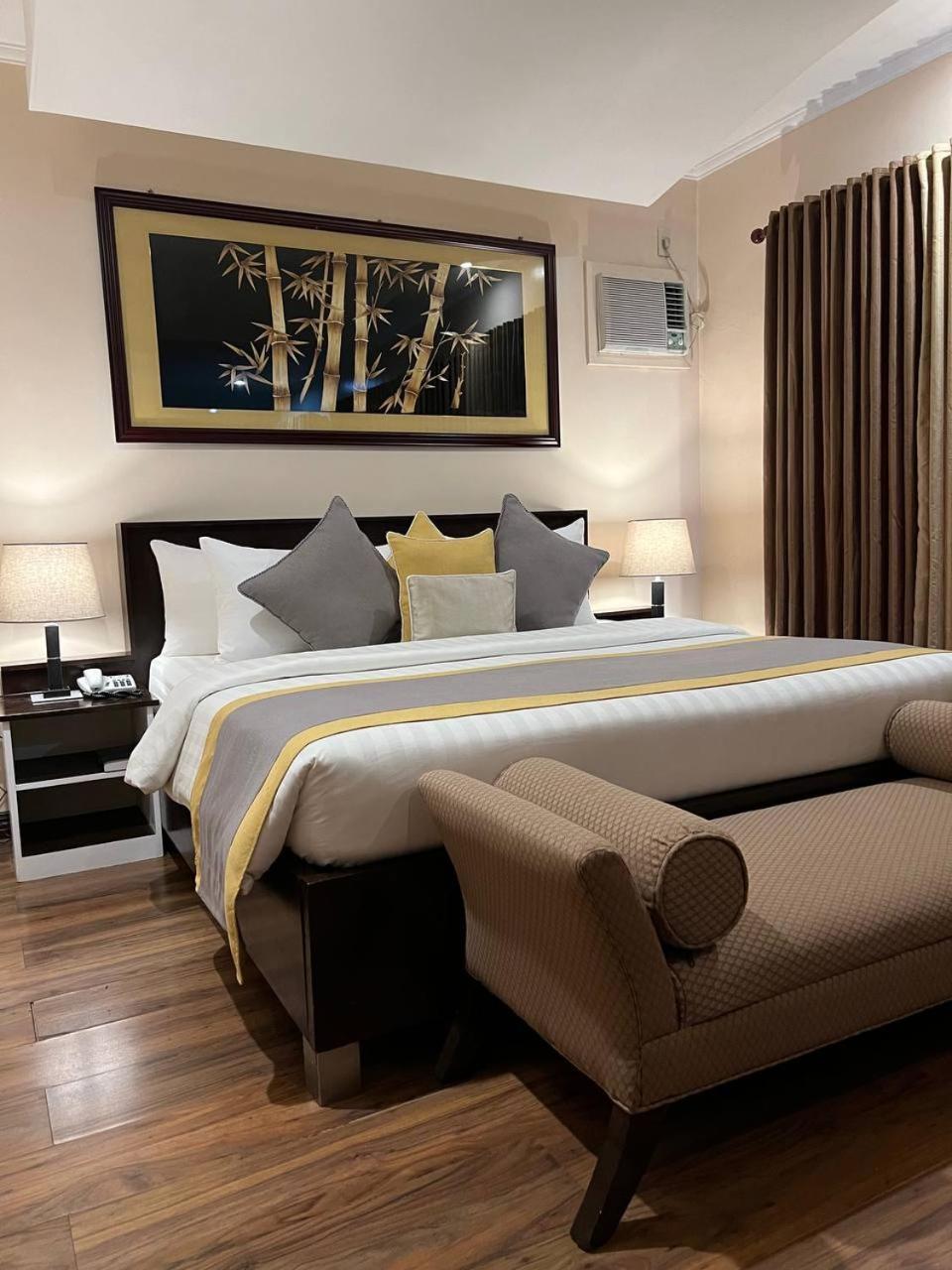 Subic Residencias Olongapo Extérieur photo