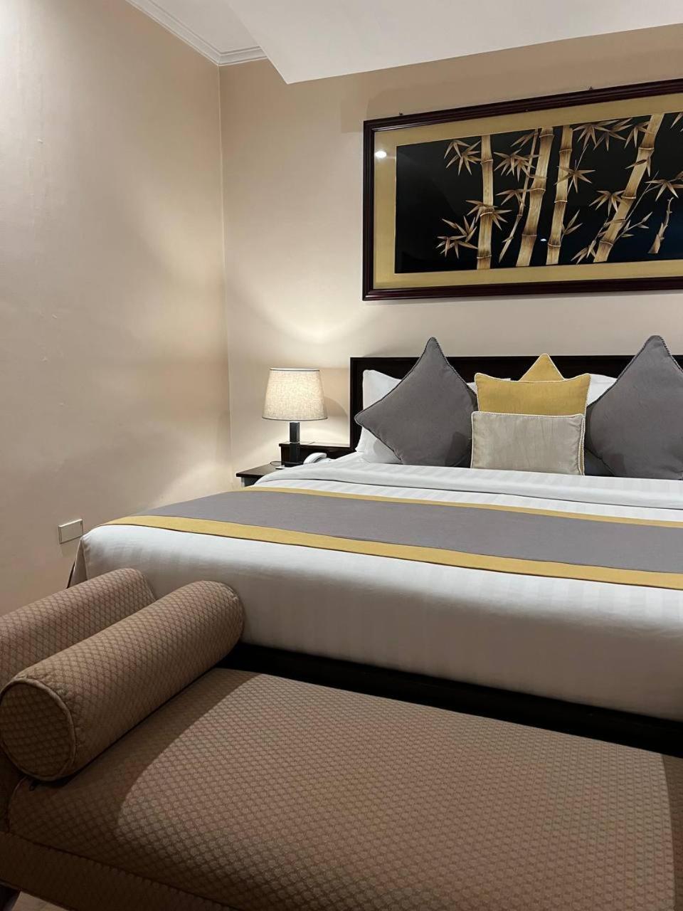 Subic Residencias Olongapo Extérieur photo
